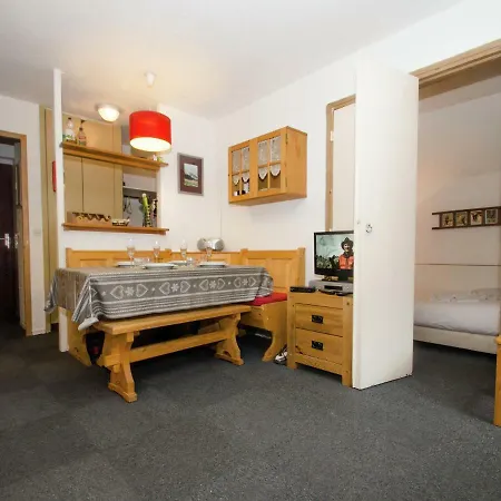 Only 200 Metres To The Free Ski Bus Stop Apartment Chamonix